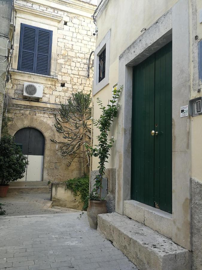 Misar-36 Hotel Modica Eksteriør billede
